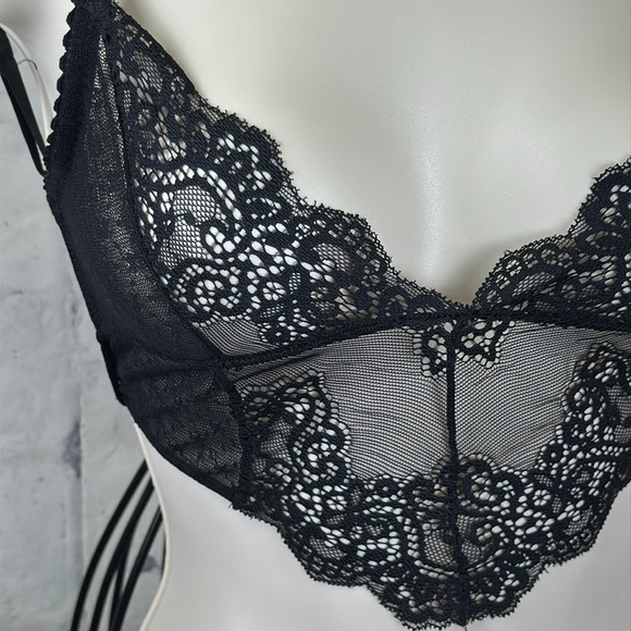 Nasty Gal Sheer Lace Bralette Unlined Longline Adjustable Straps - Picture 2 of 8